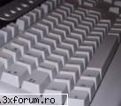 in general cam 10-11 ore dar bine k atunci cand plek afara cu pc-u deschis p mess:zzz: in ce