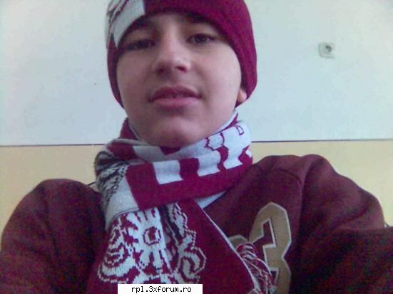 telefon vand cumpar!! depinde cumpar orice fel tel pana milioane care aibe camera foto sau video shi
